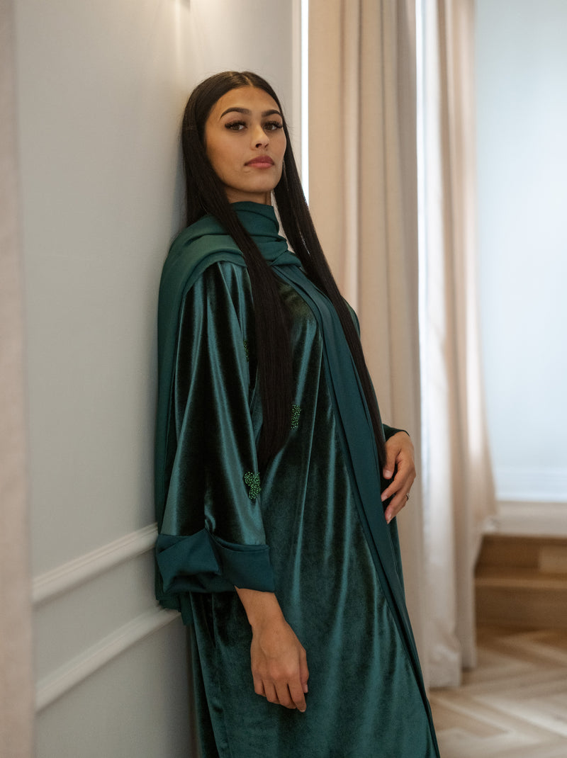 Velouci velvet abaya