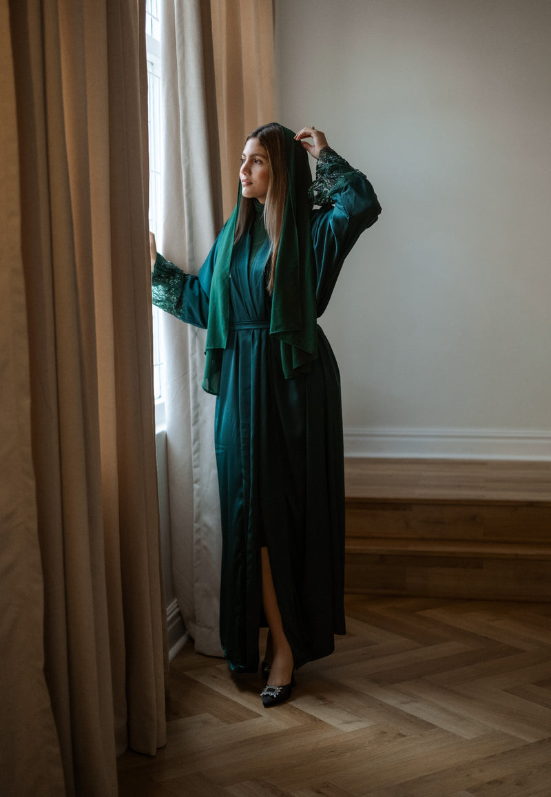 Emerald green abaya